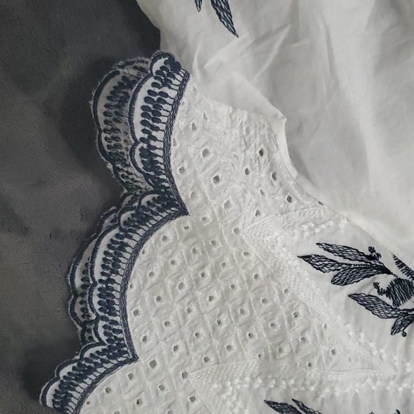 Blouse - Picture 4 of 4